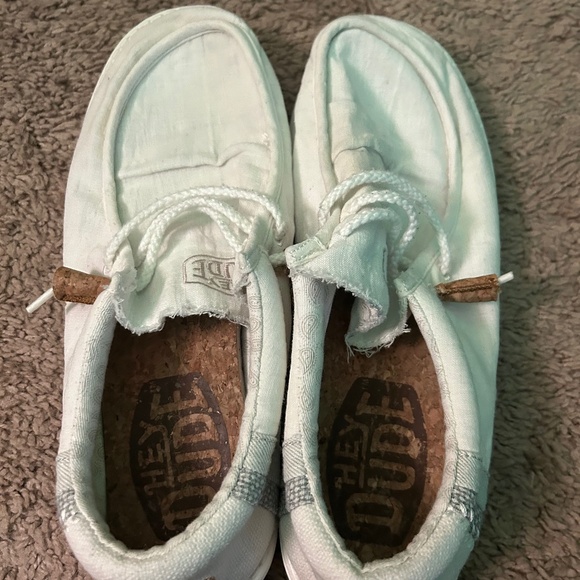 Shoes - white hey dudes